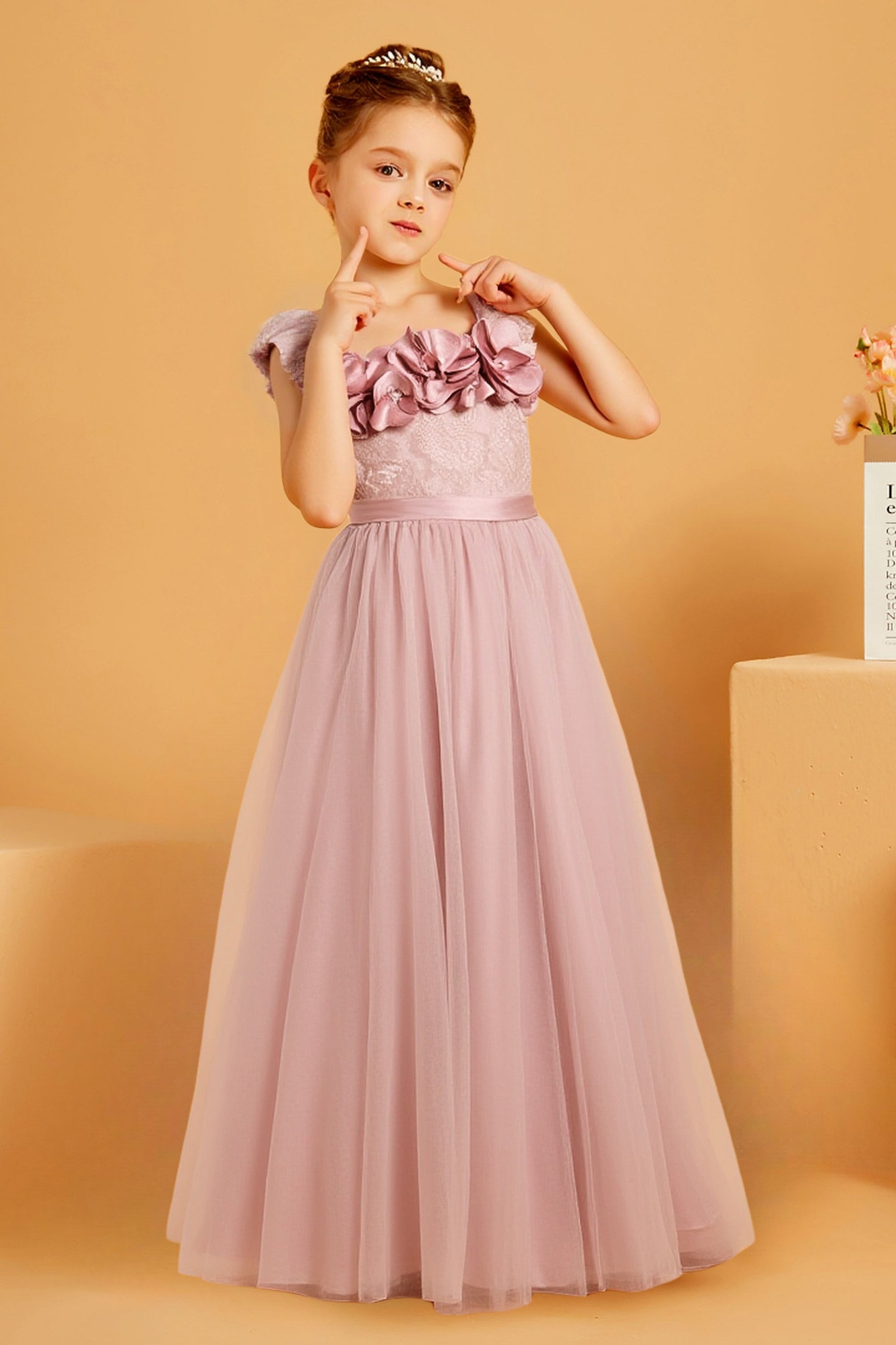 DUNTERY Flutter Sleeves Flowers Lace Tulle Flower Girl Dress DUNTERY Flutter Sleeves Flowers Lace Tulle Flower Girl Dress