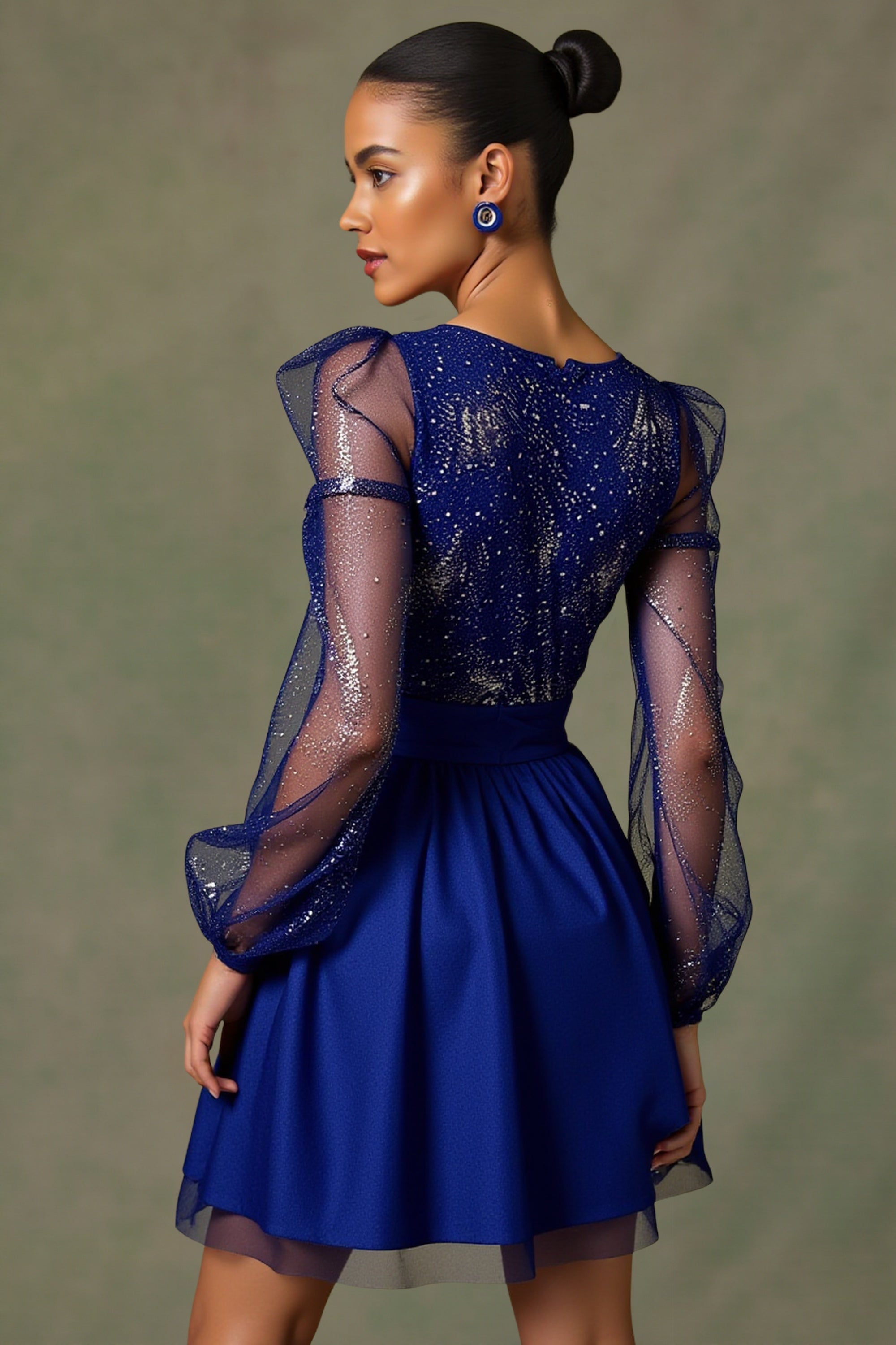 [Royal-Blue]
