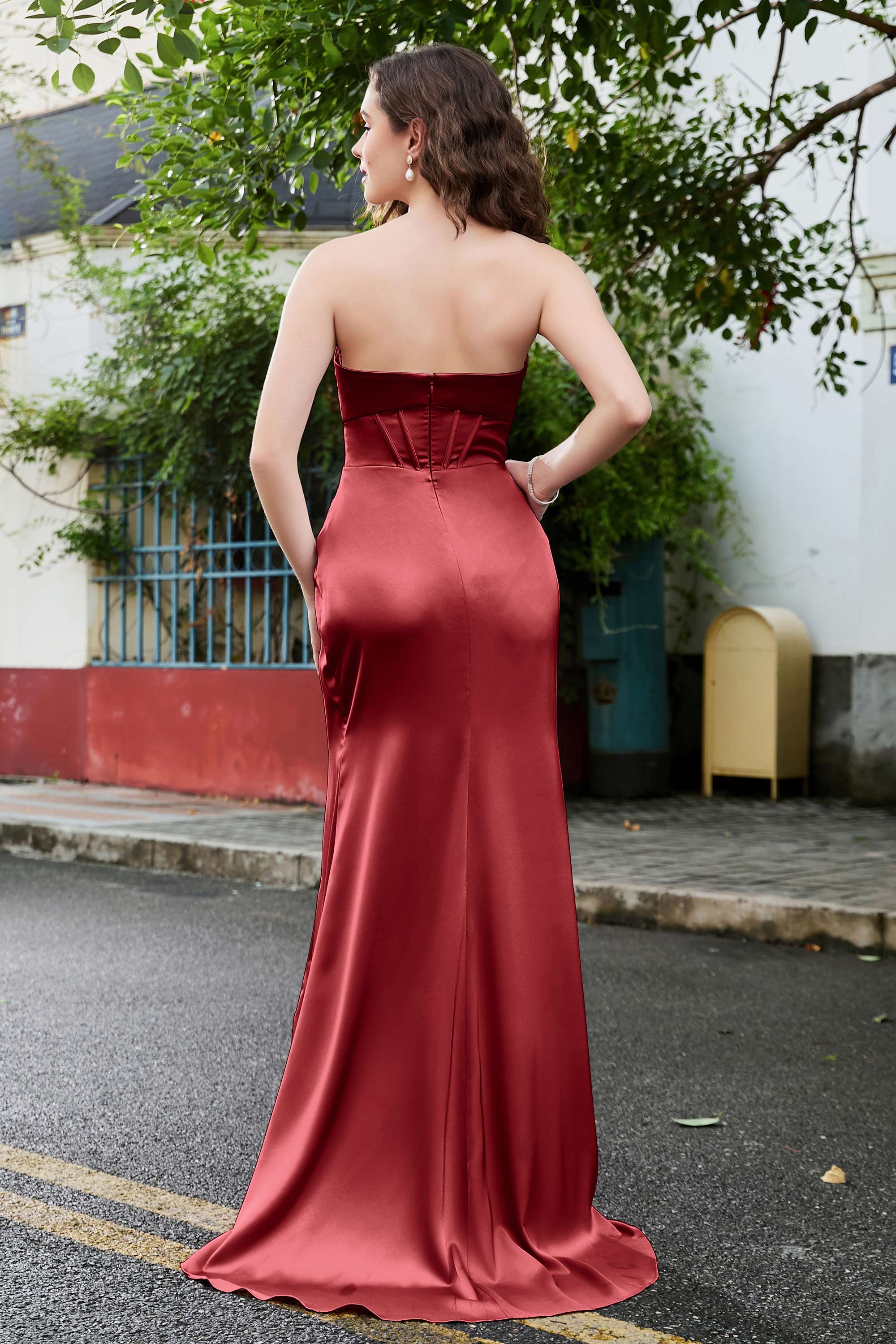 [Burgundy]