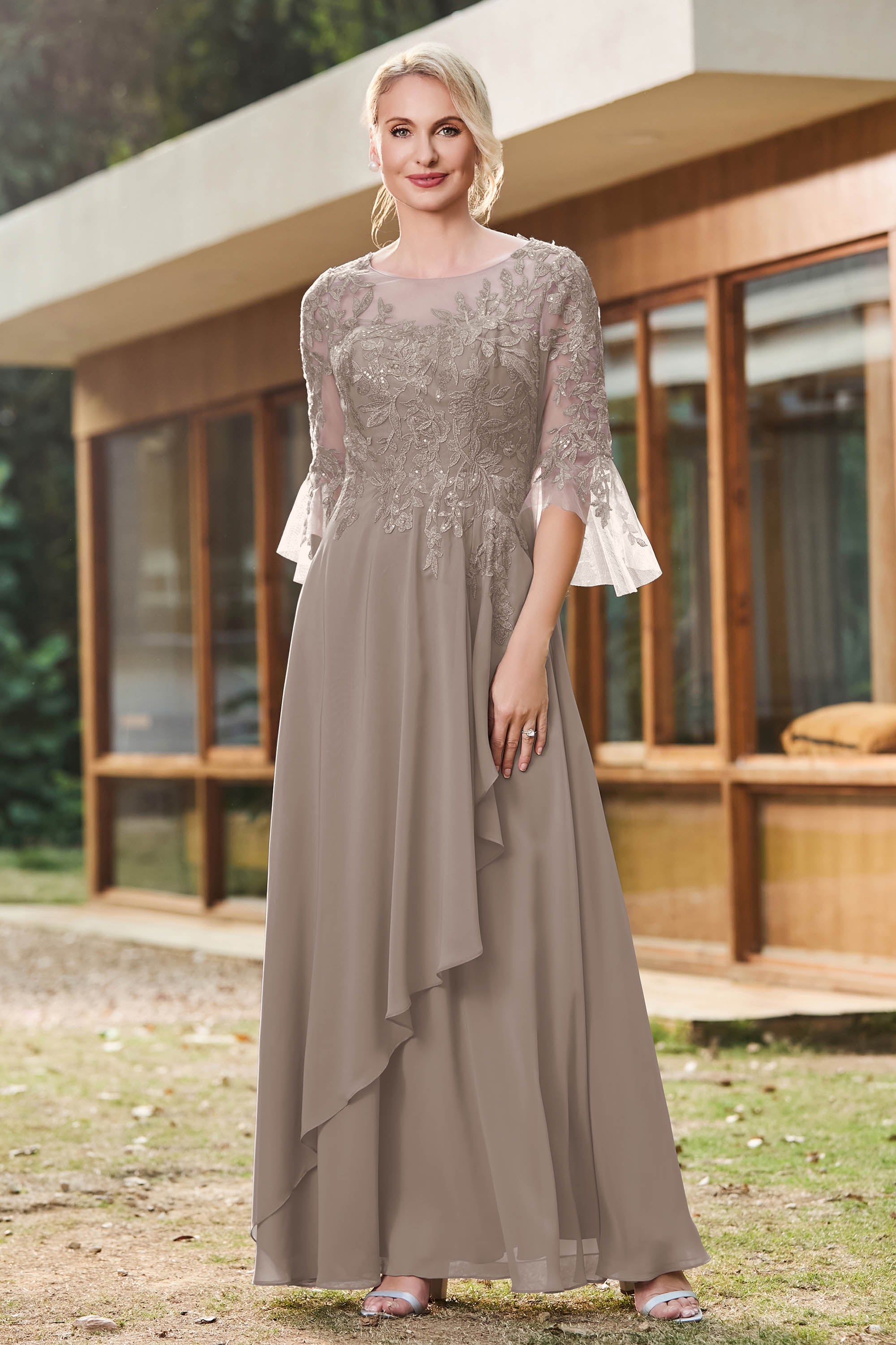 [Taupe]