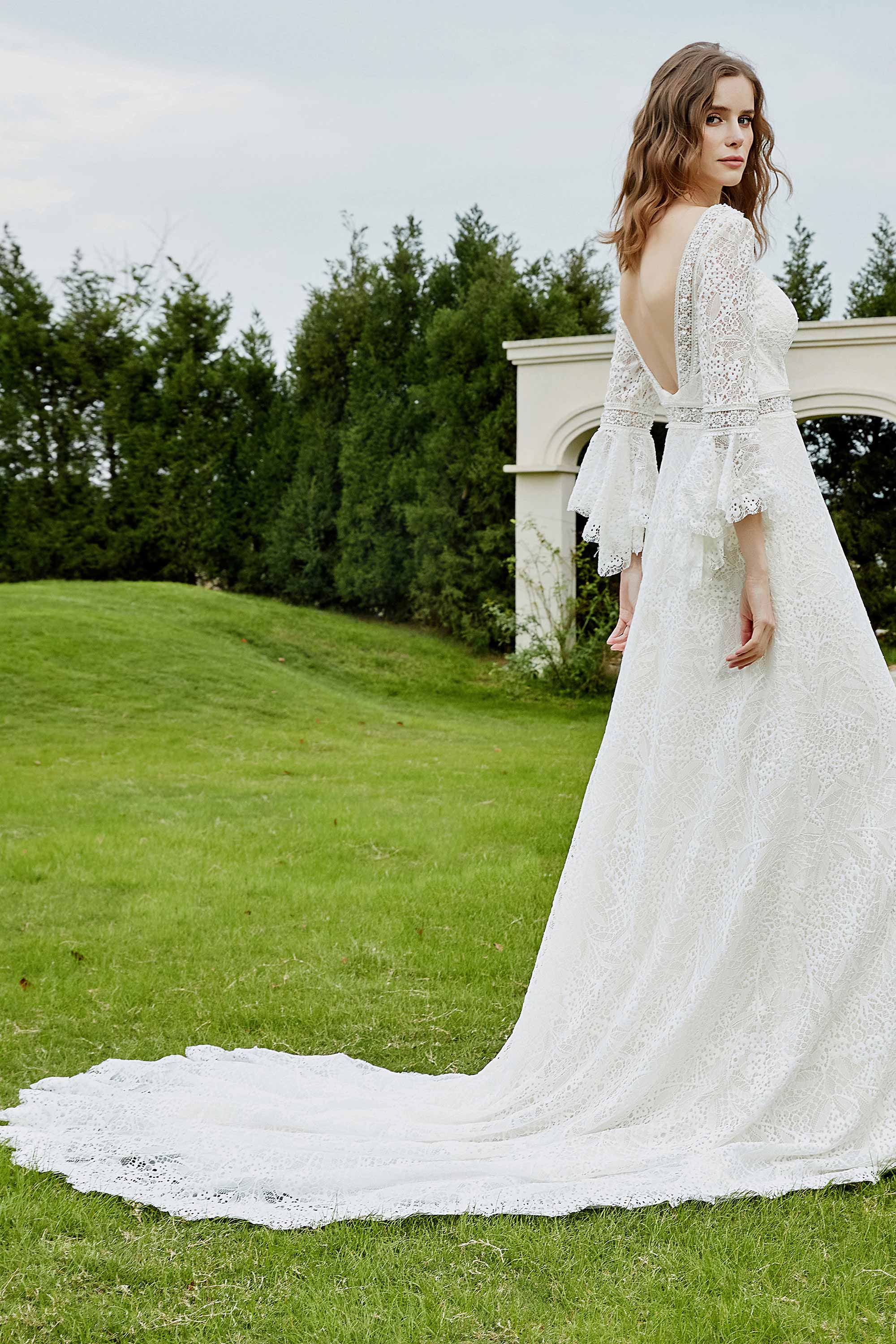 [Ivory]