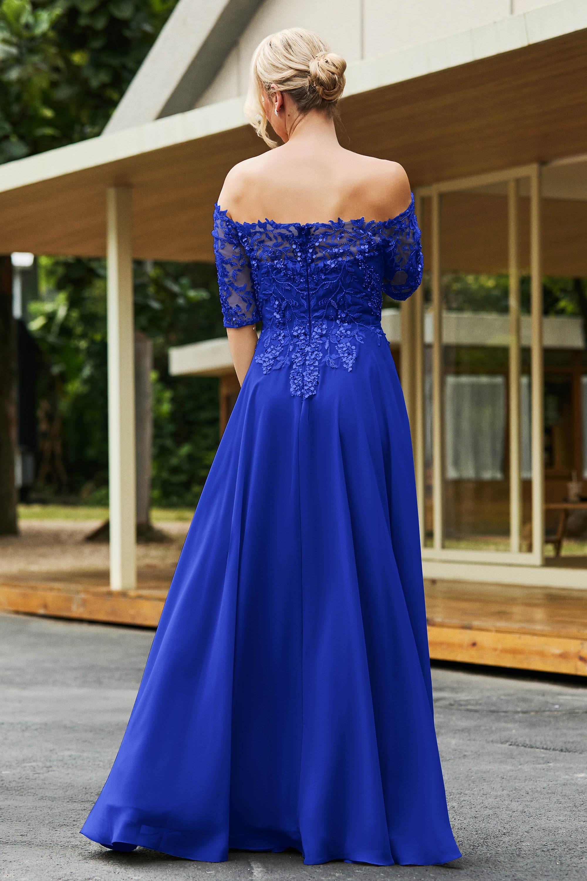 [Royal-Blue]
