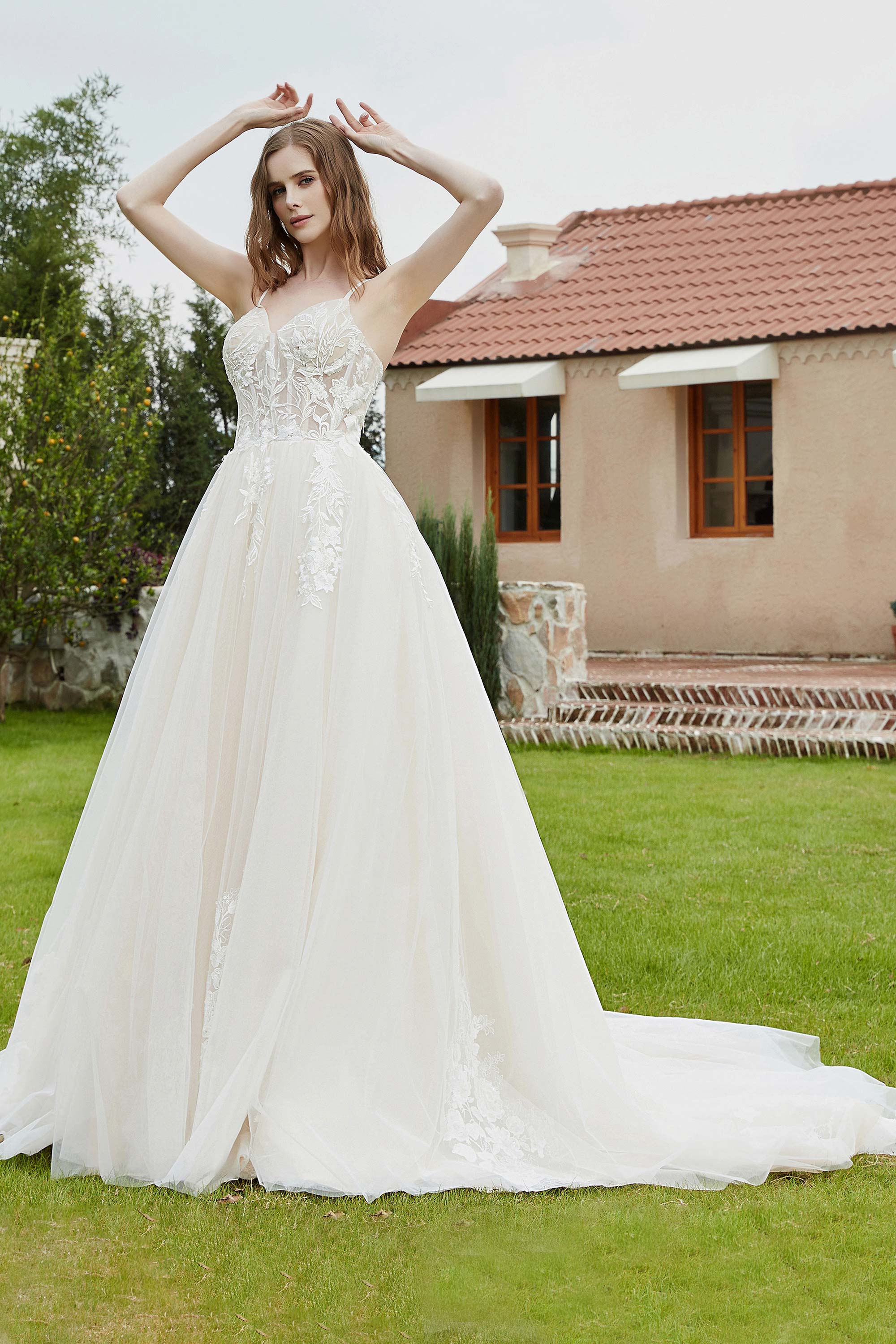 [Ivory/Champagne]