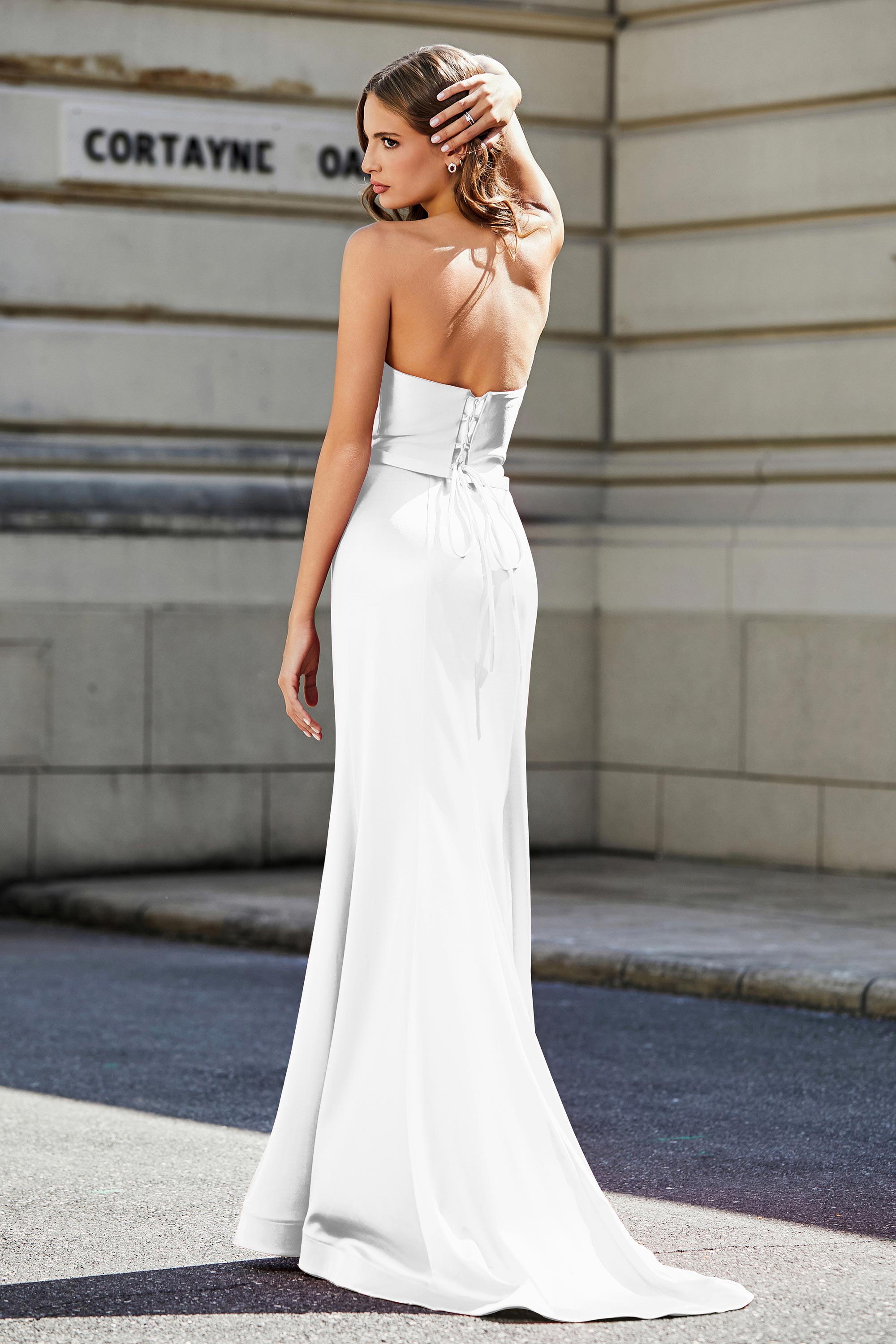 [Ivory]