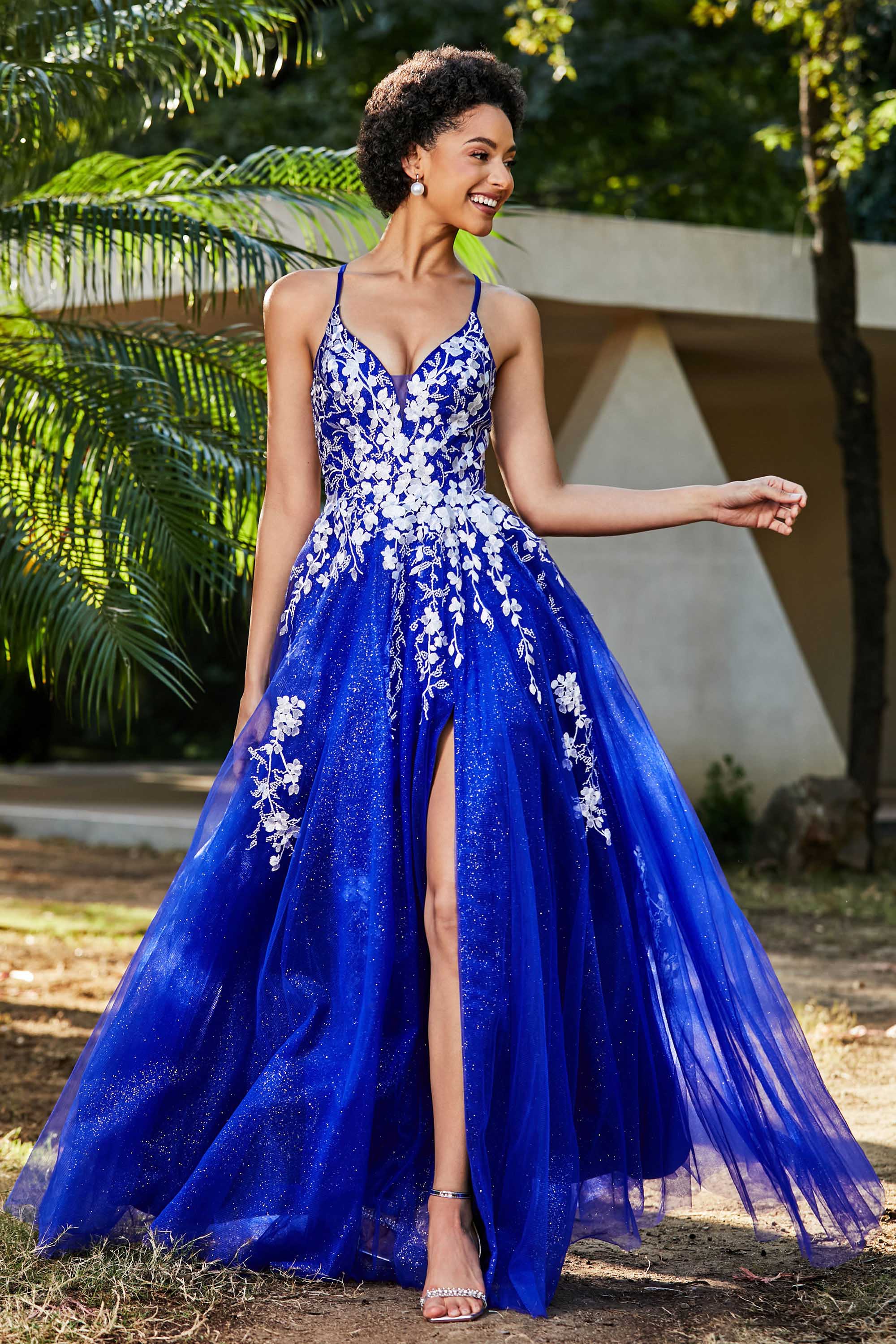 [Royal-Blue]