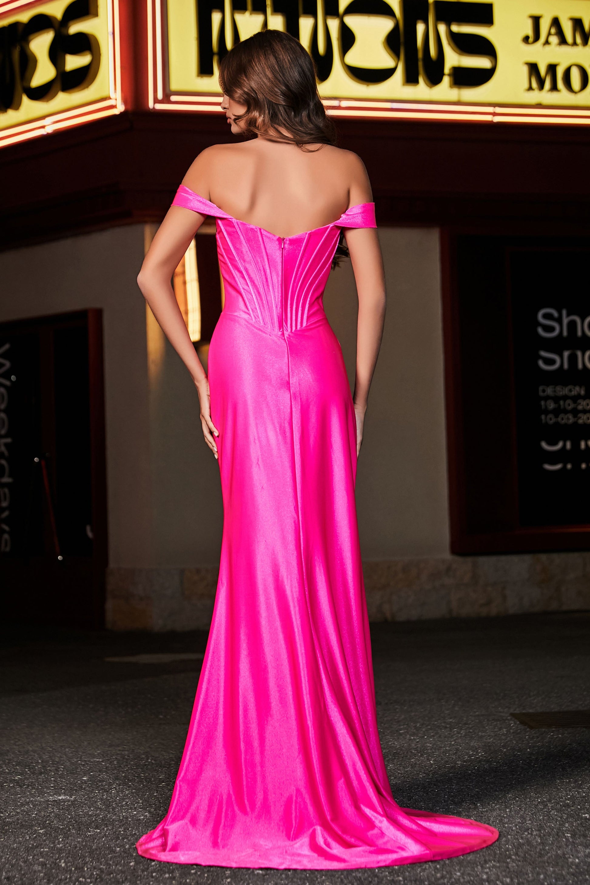 Duntery Polyester Off Shoulder Sheath Gown, Silver Duntery Polyester Off Shoulder Sheath Gown, Silver