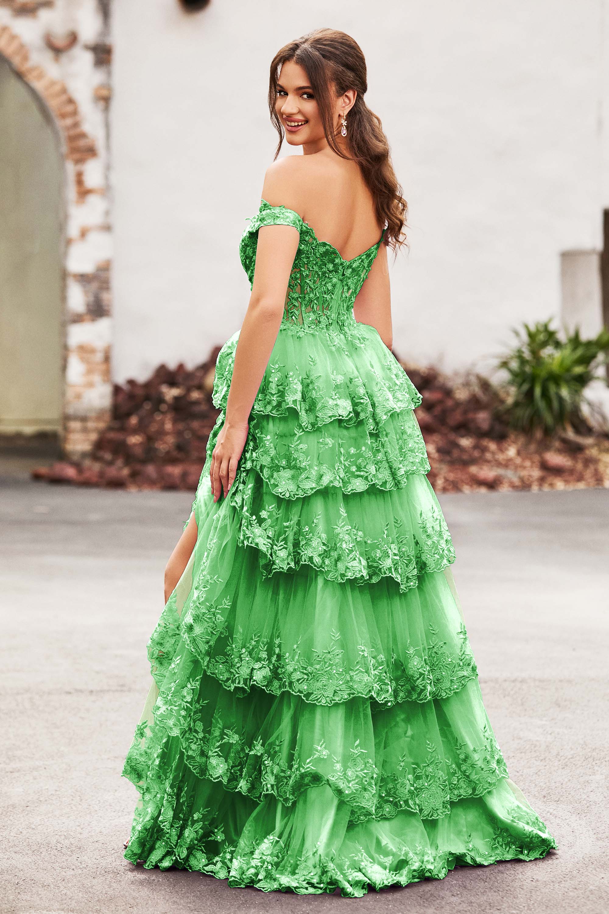 [Green]