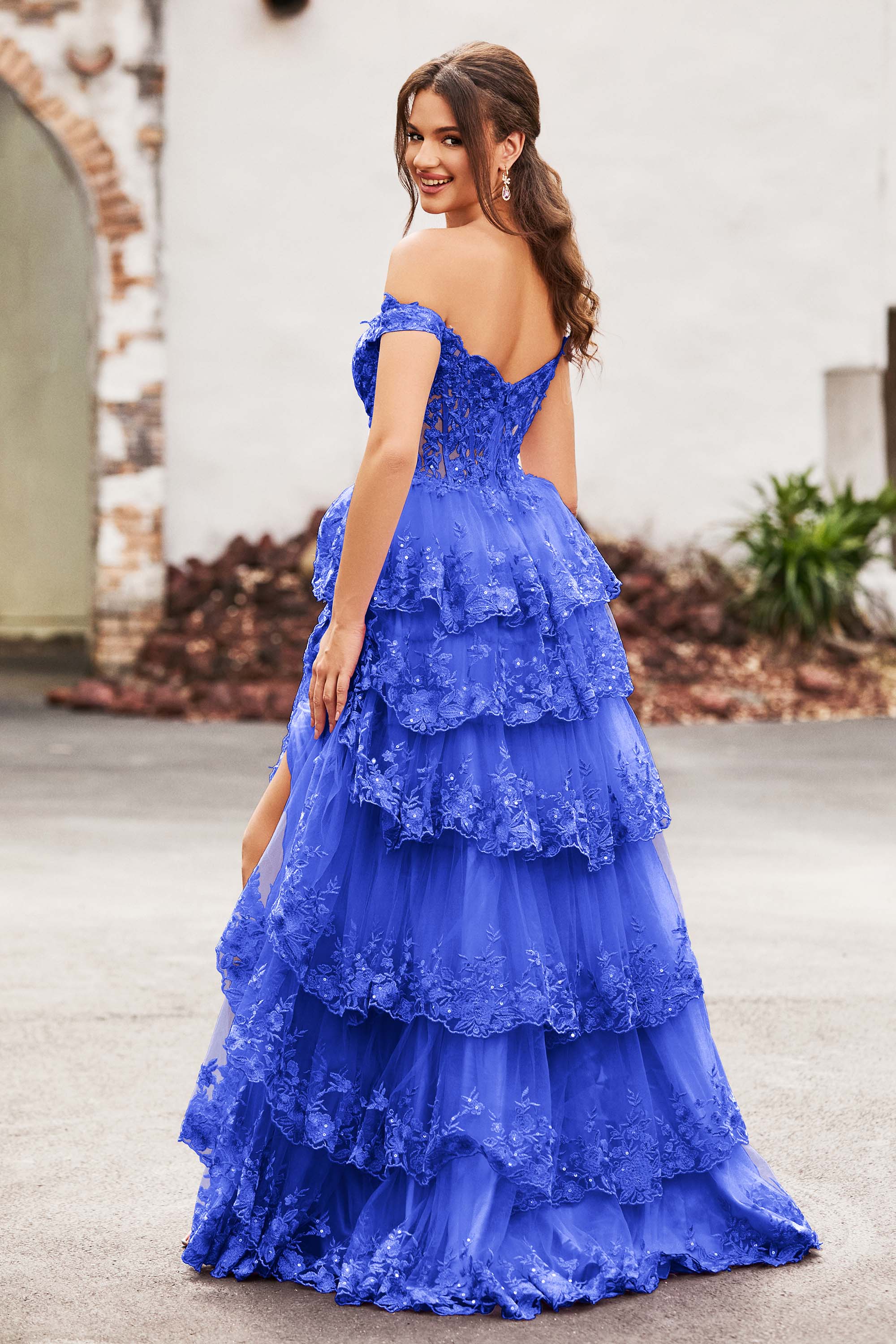 [Royal-Blue]