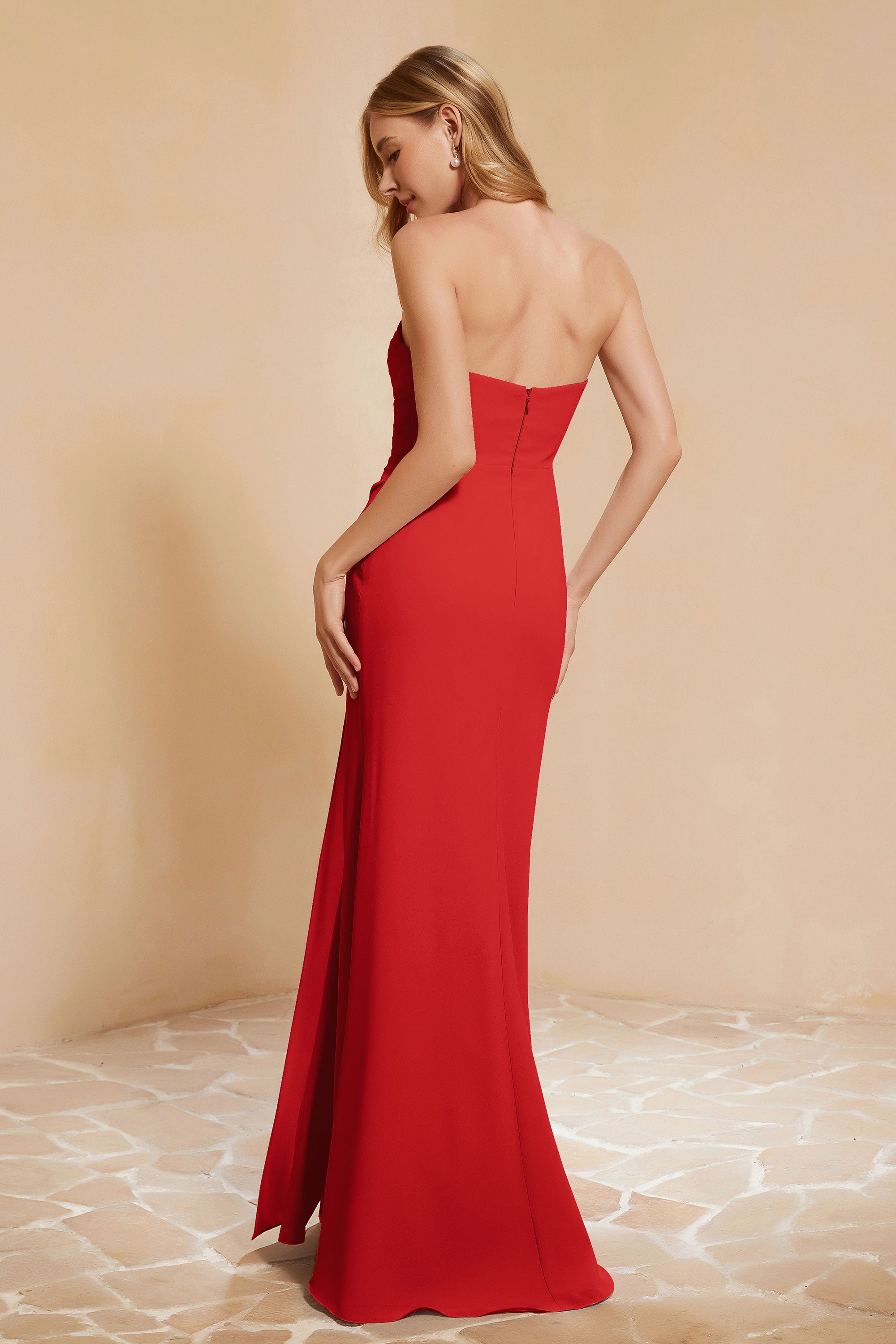 [Red]