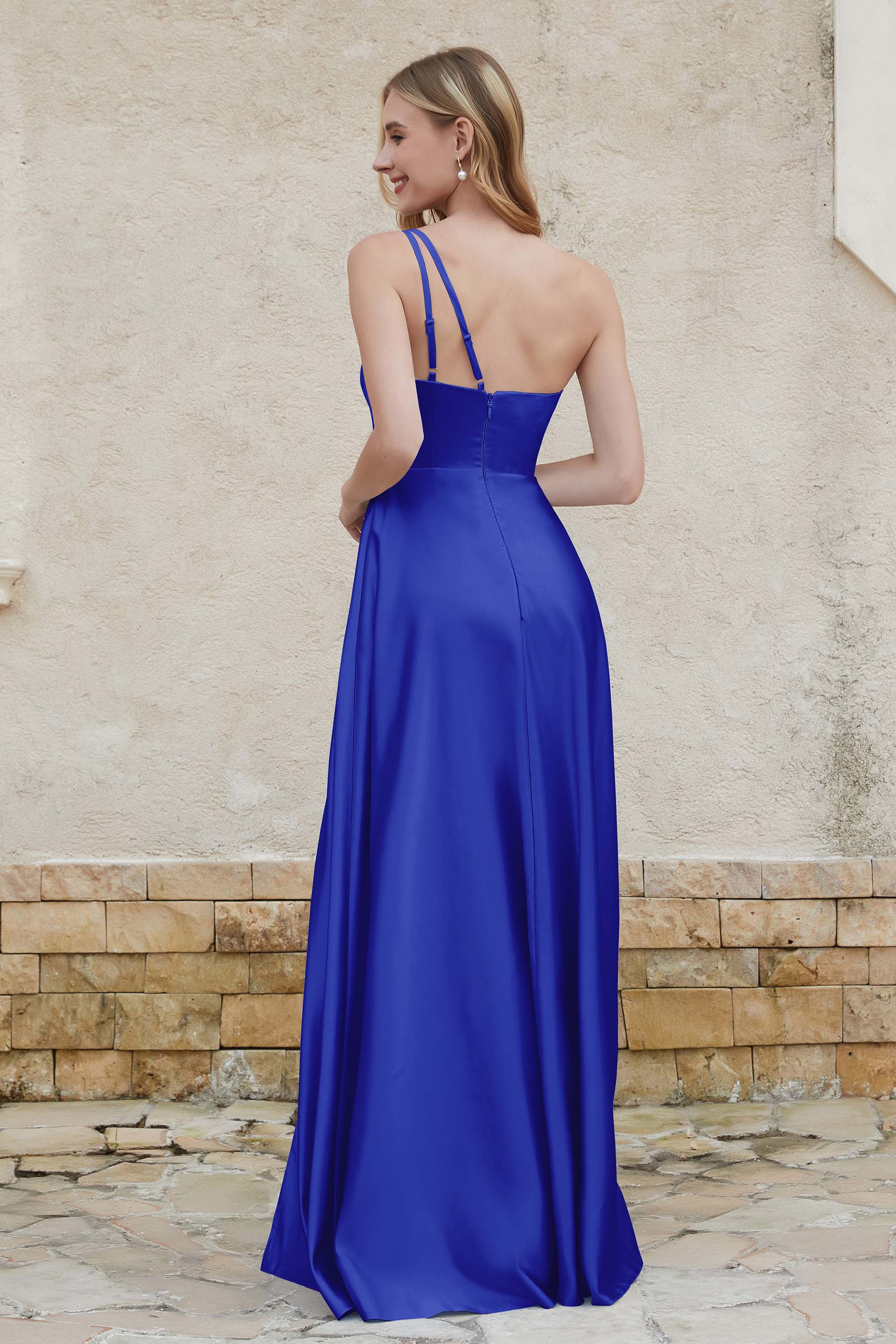 [Royal-Blue]