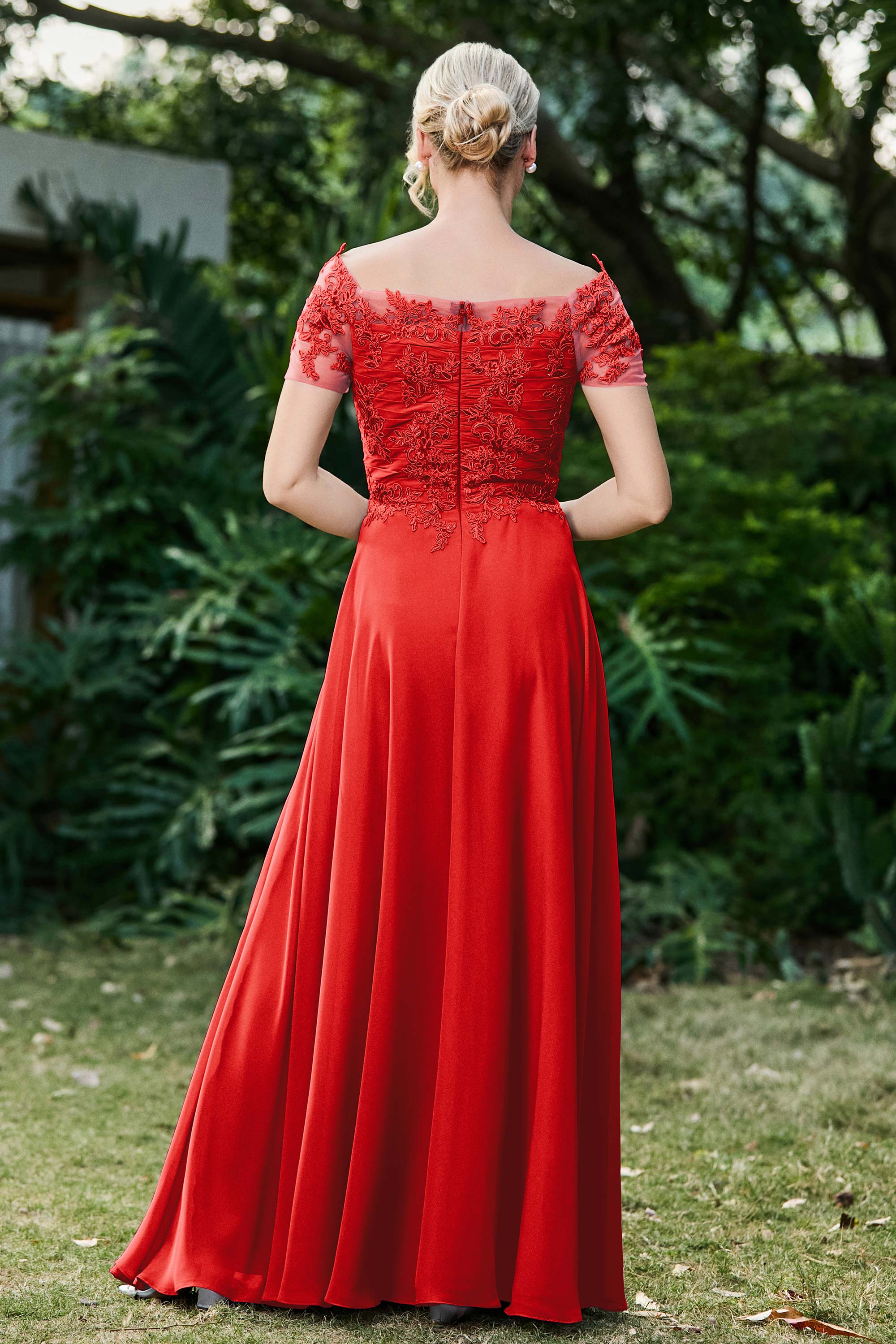 [Red]