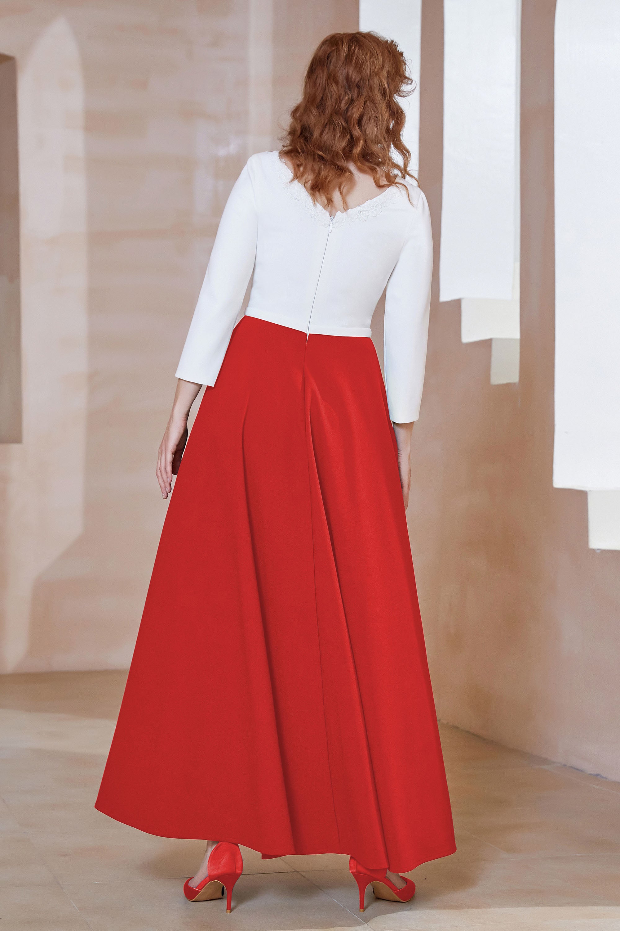 [Red]