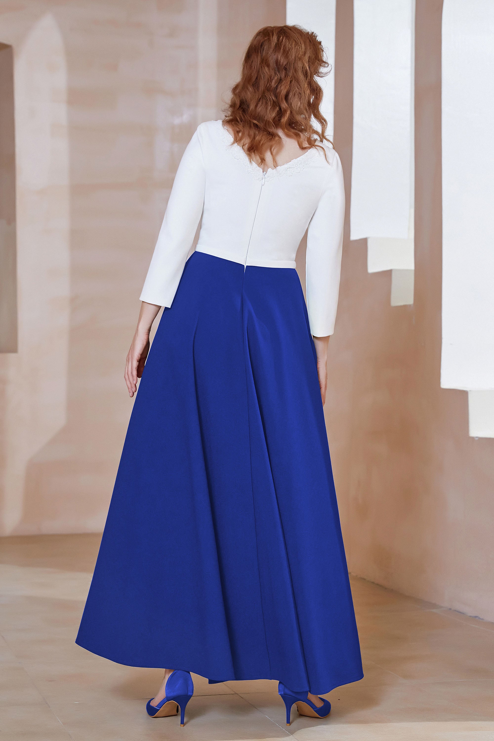 [Royal-Blue]