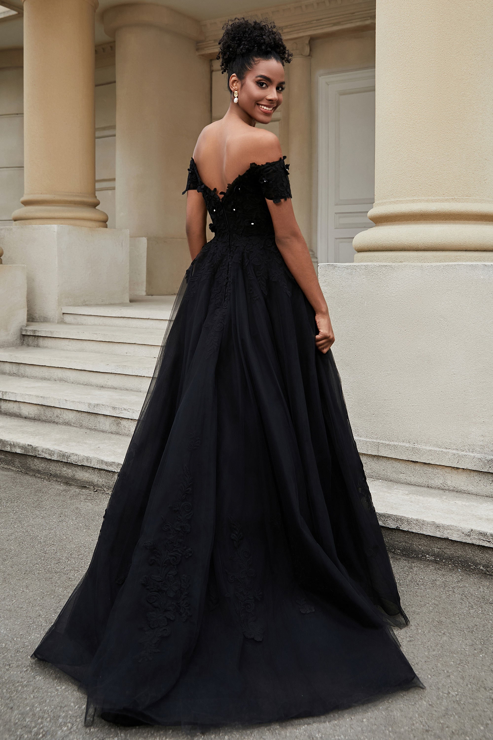 [Black]