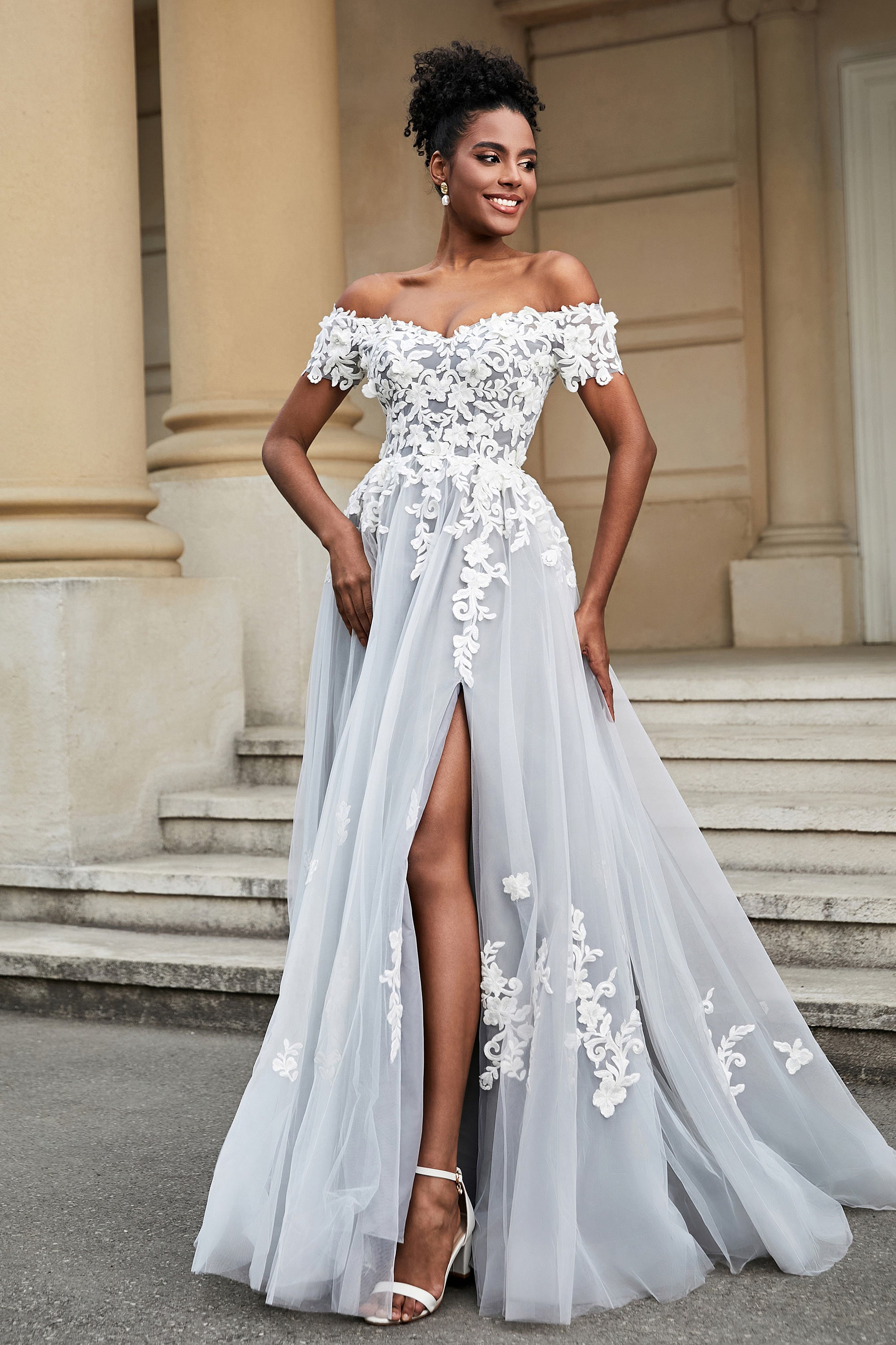 [Ivory/Grey]