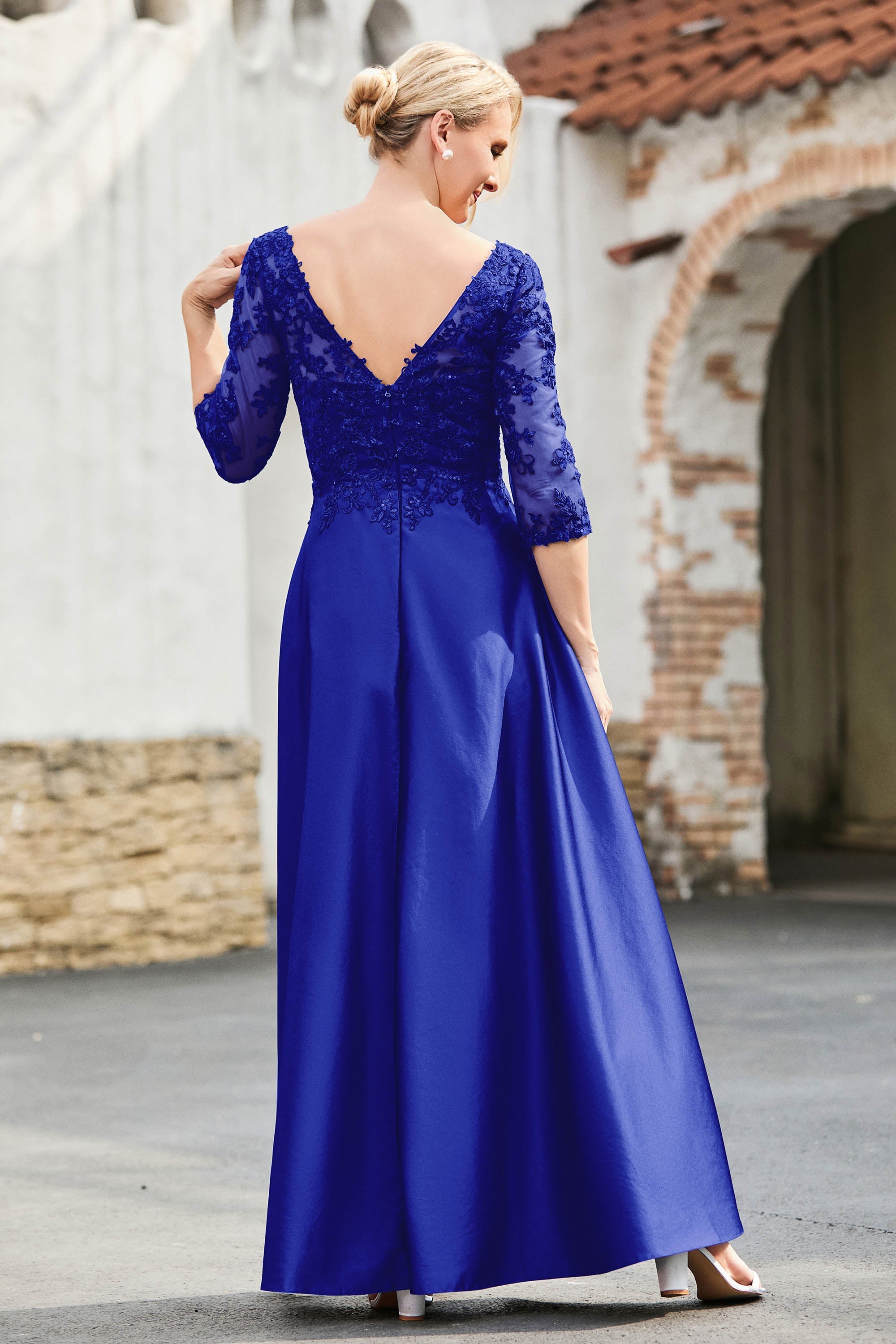 [Royal-Blue]
