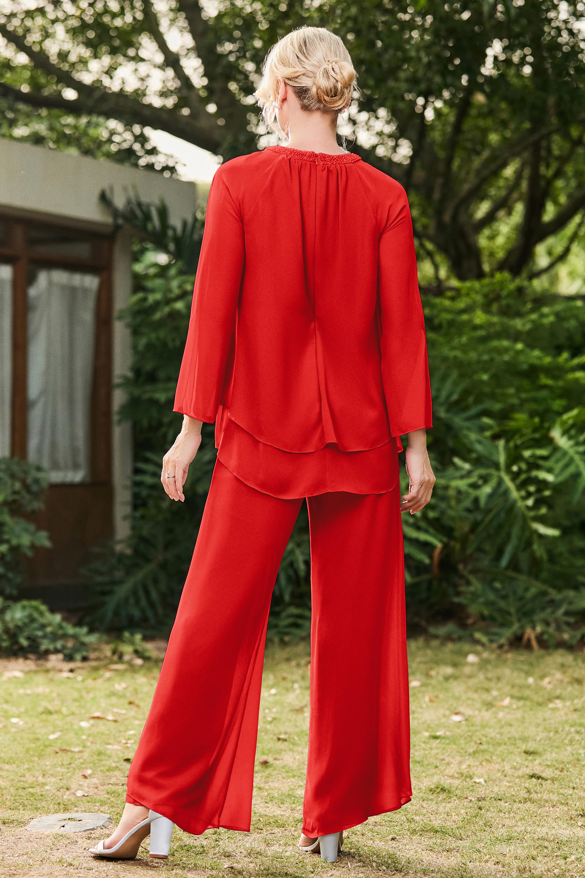 [Red]