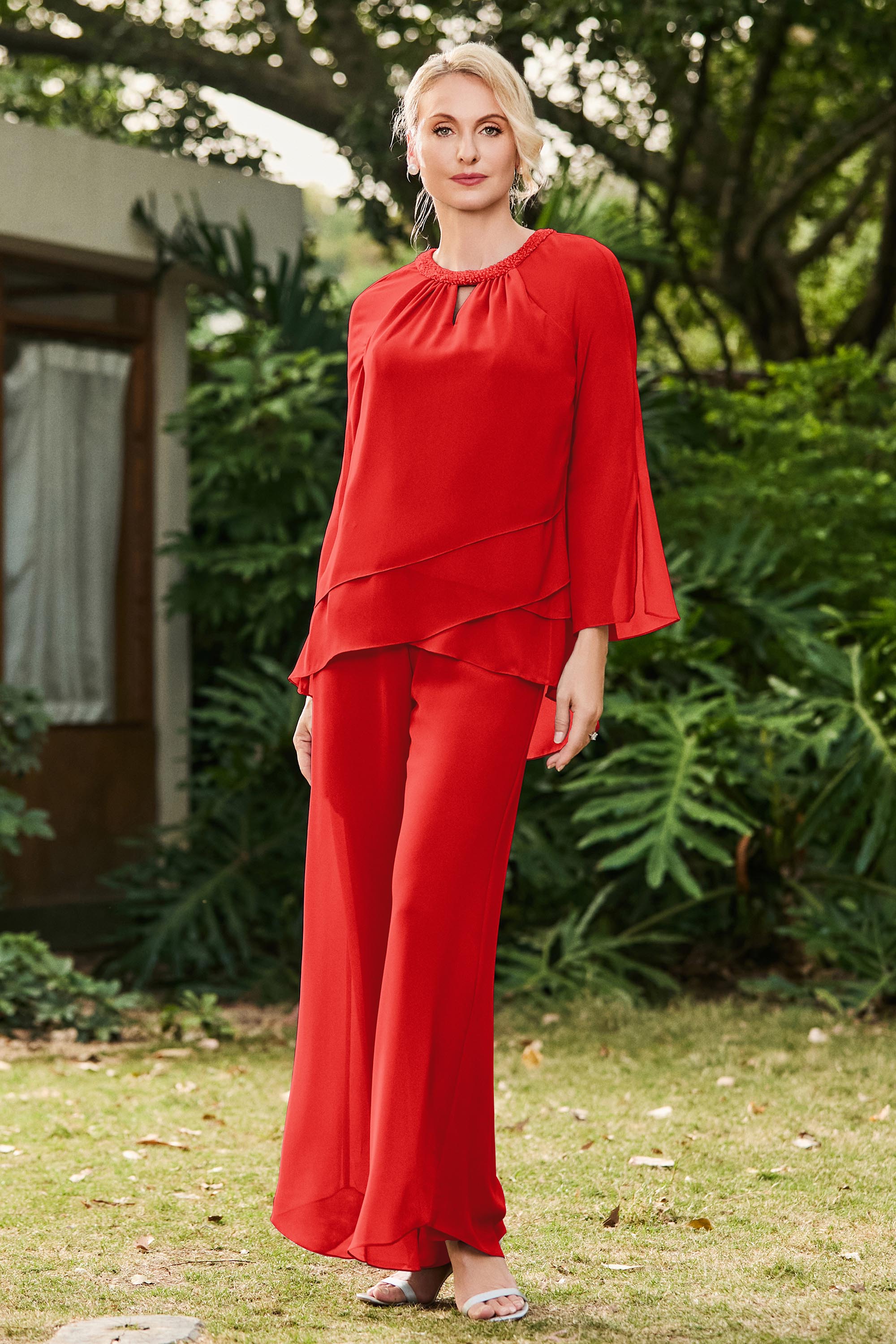 [Red]
