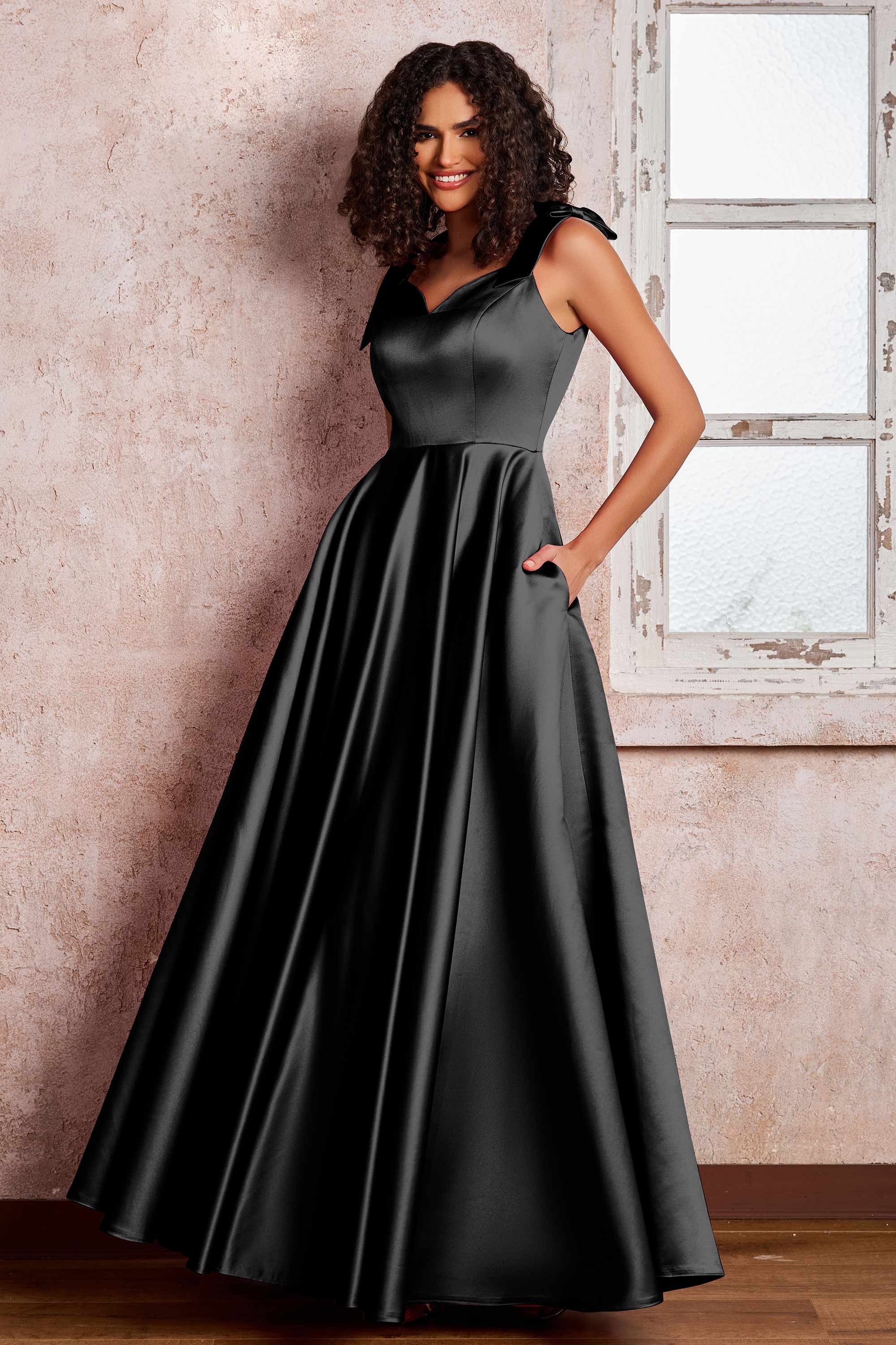 [Black]