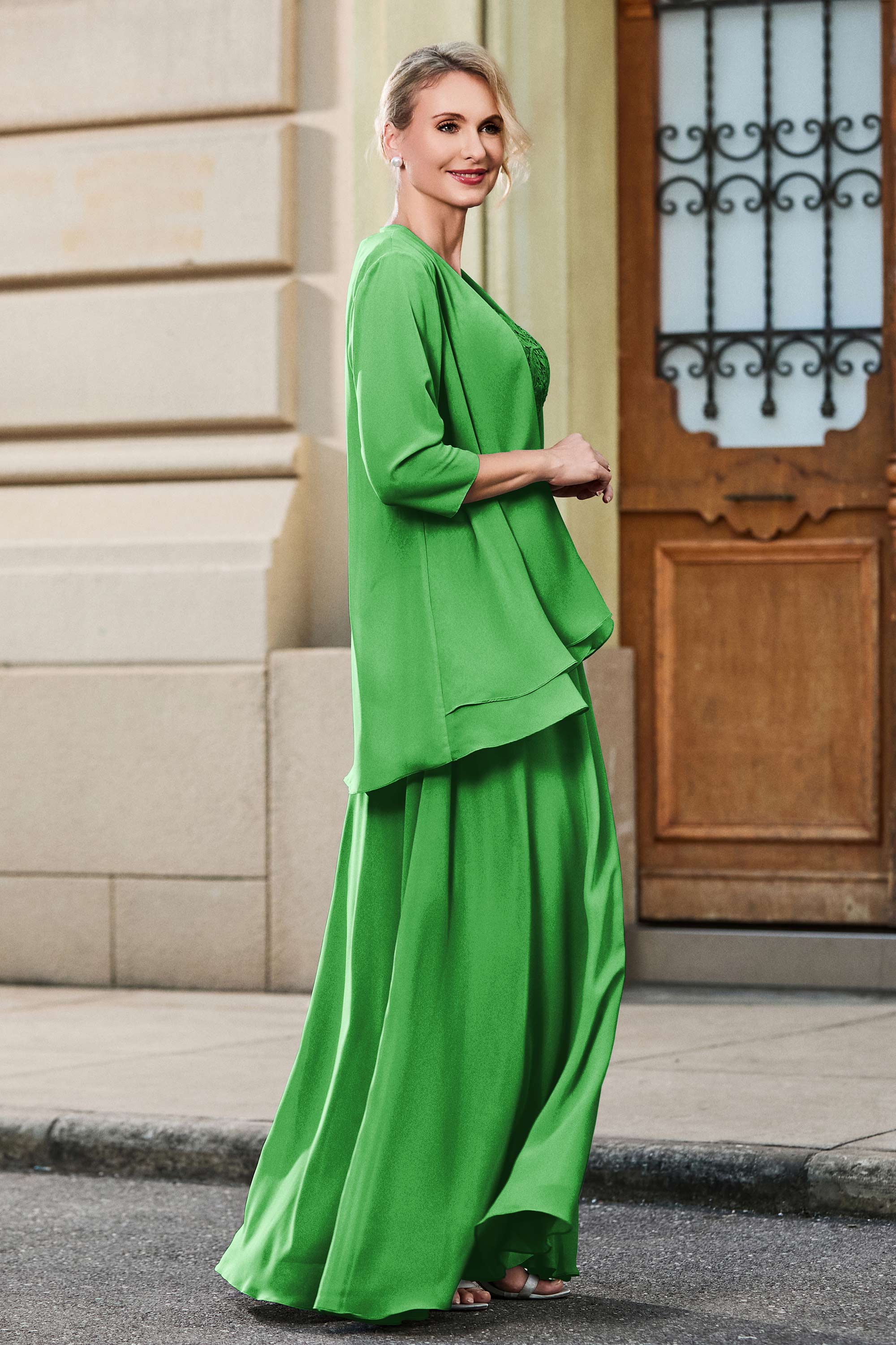 [Green]