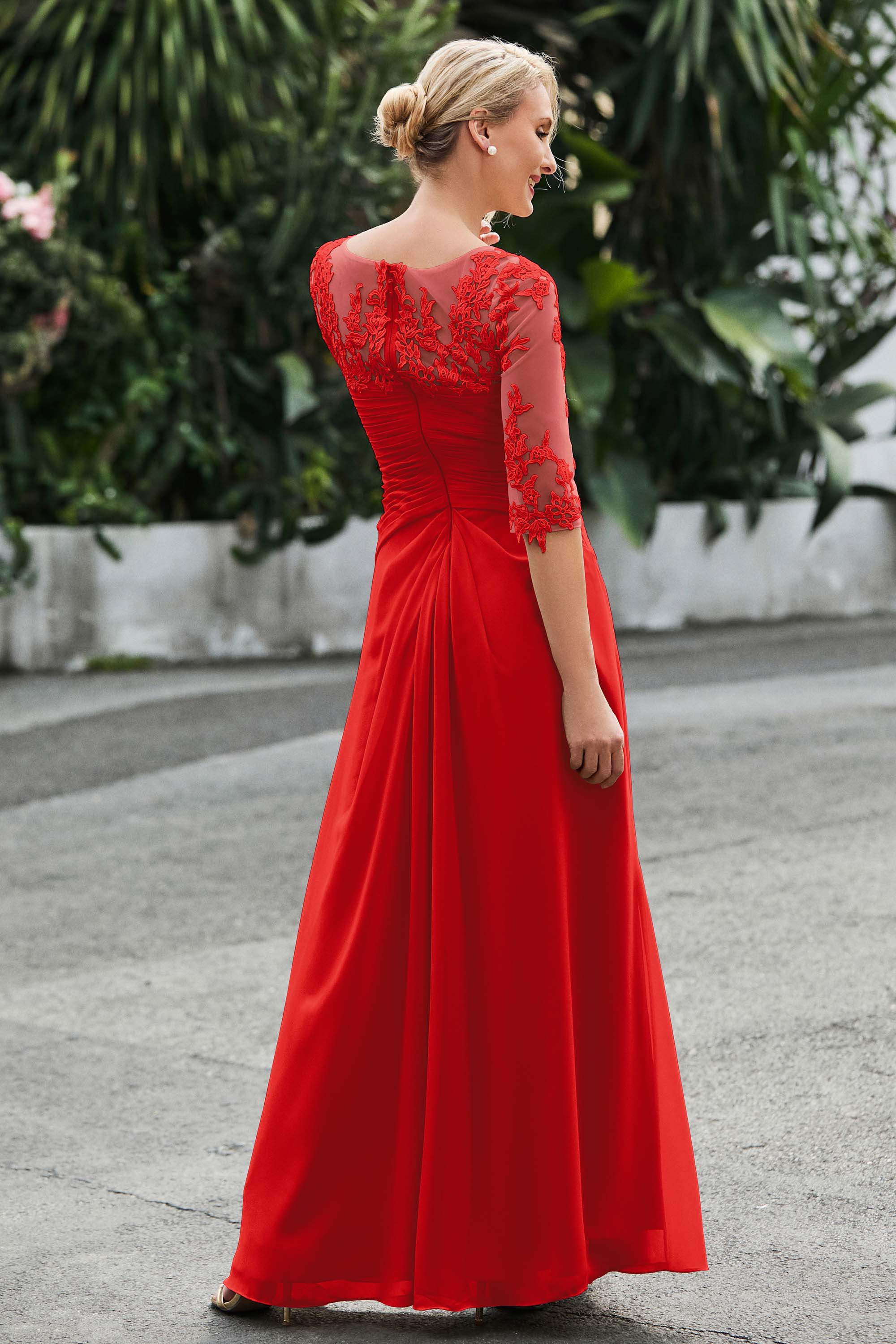 [Red]