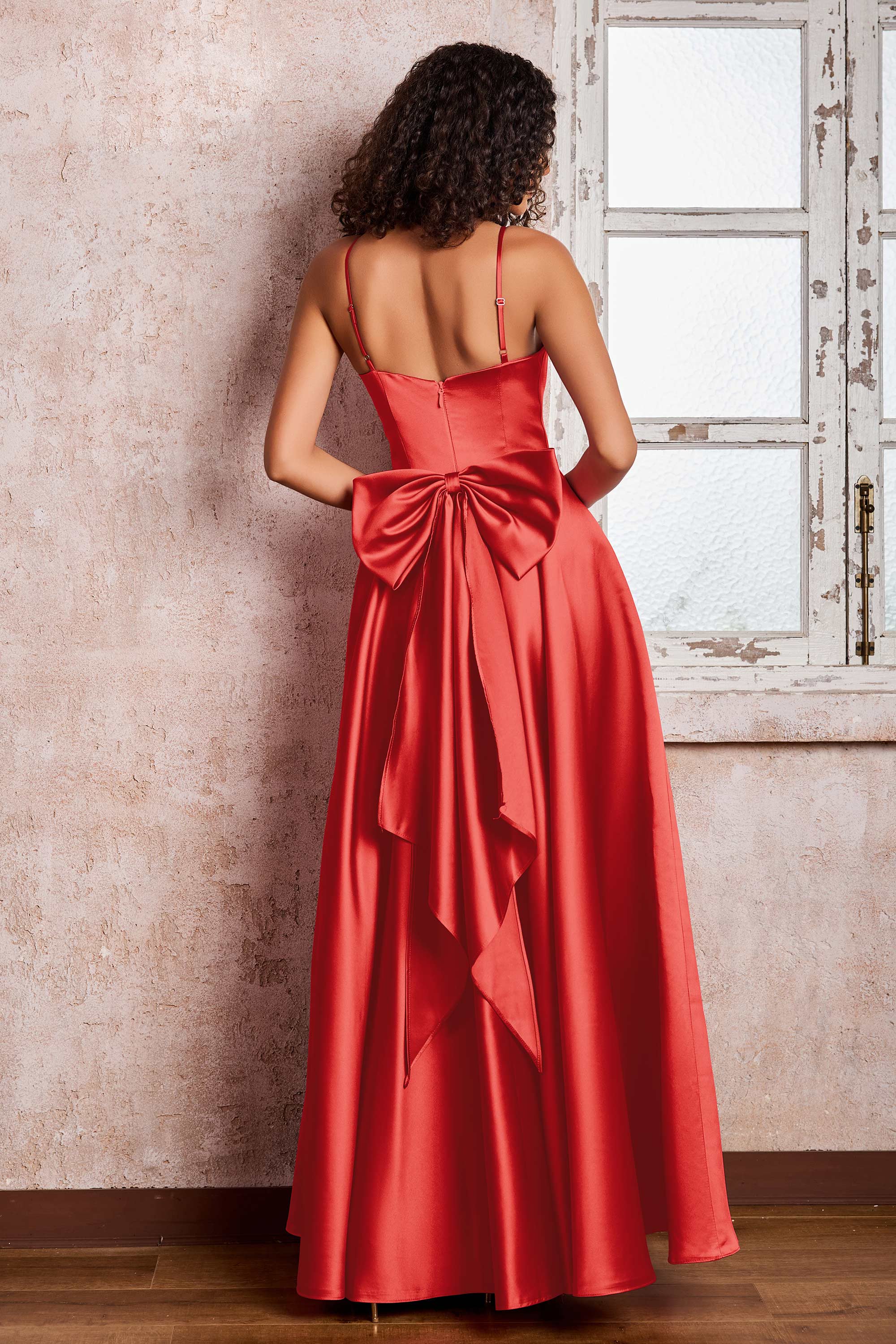 [Red]
