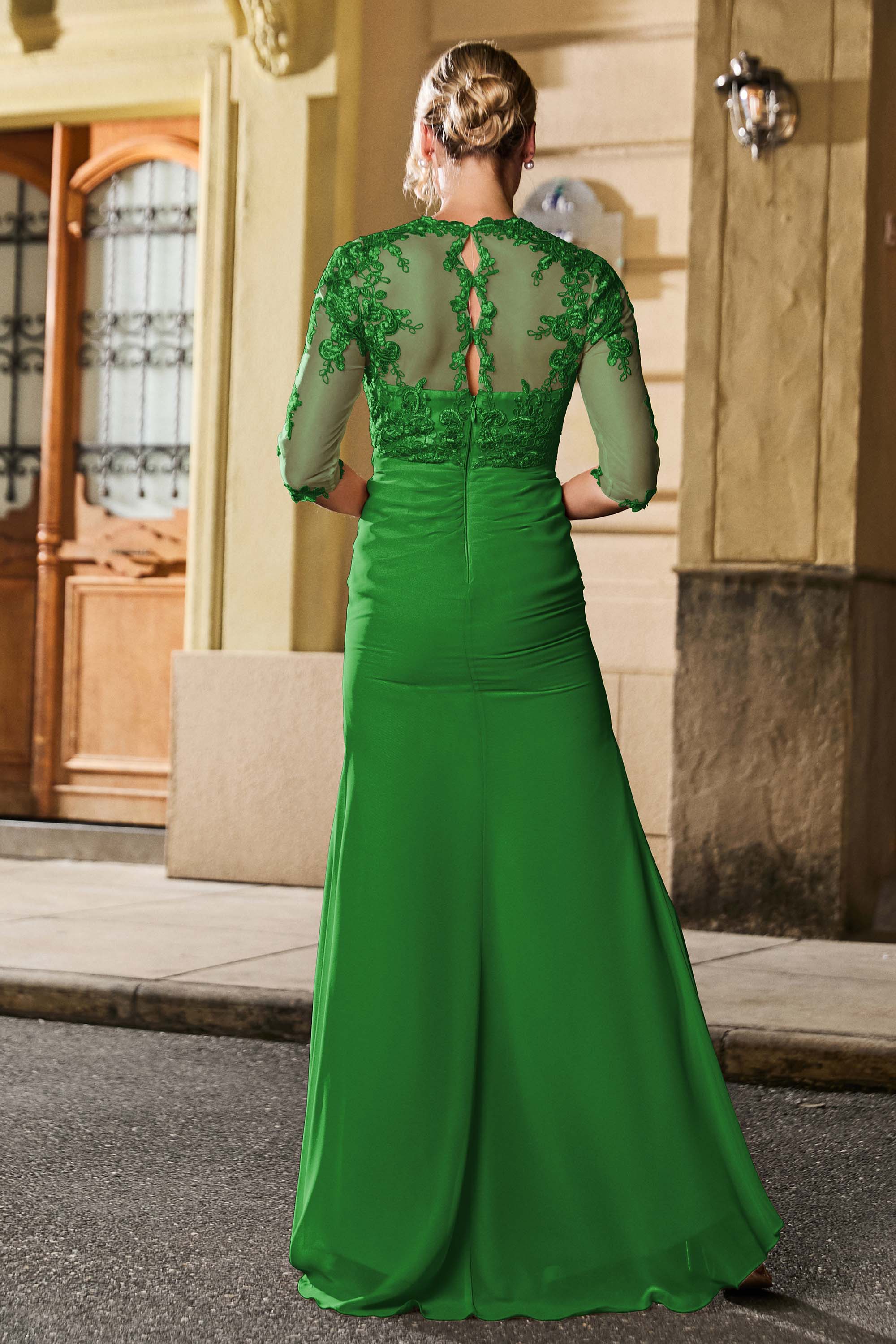 [Green]