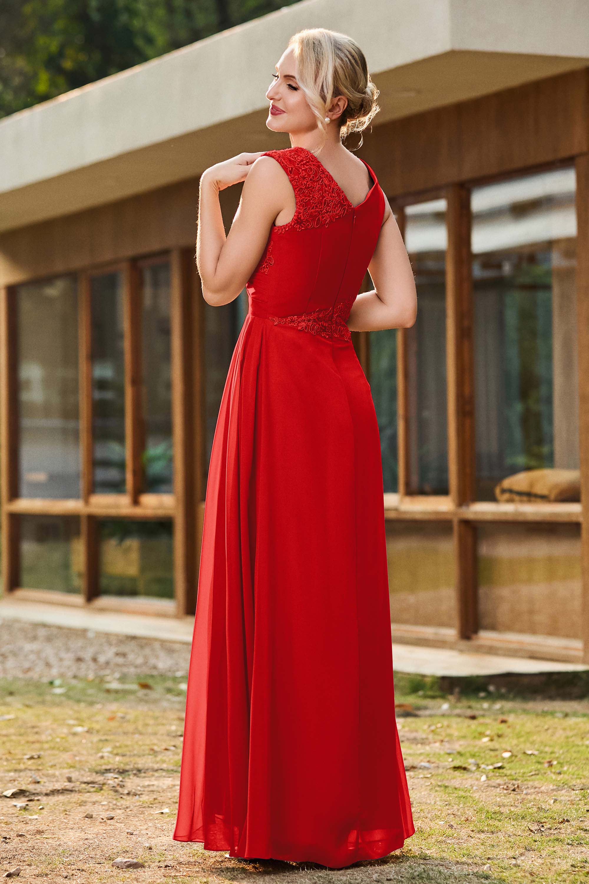 [Red]