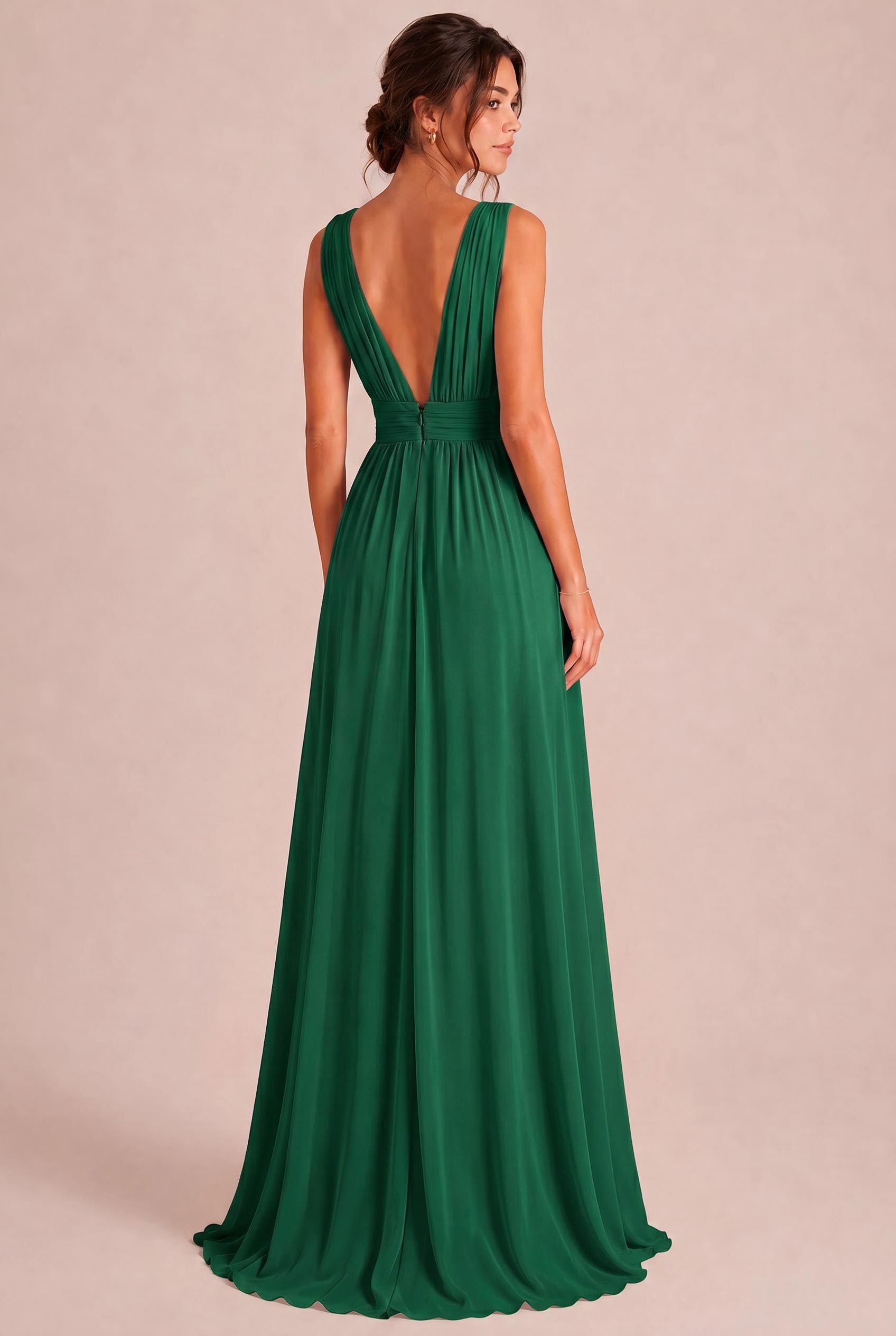 [Dark Green]