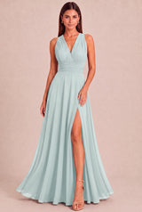 Keila V Neck