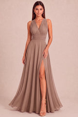 Keila V Neck