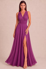 Keila V Neck
