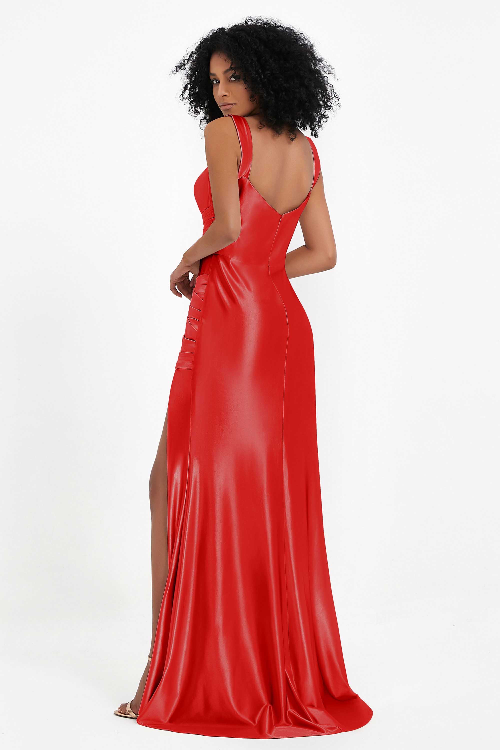 [Red]