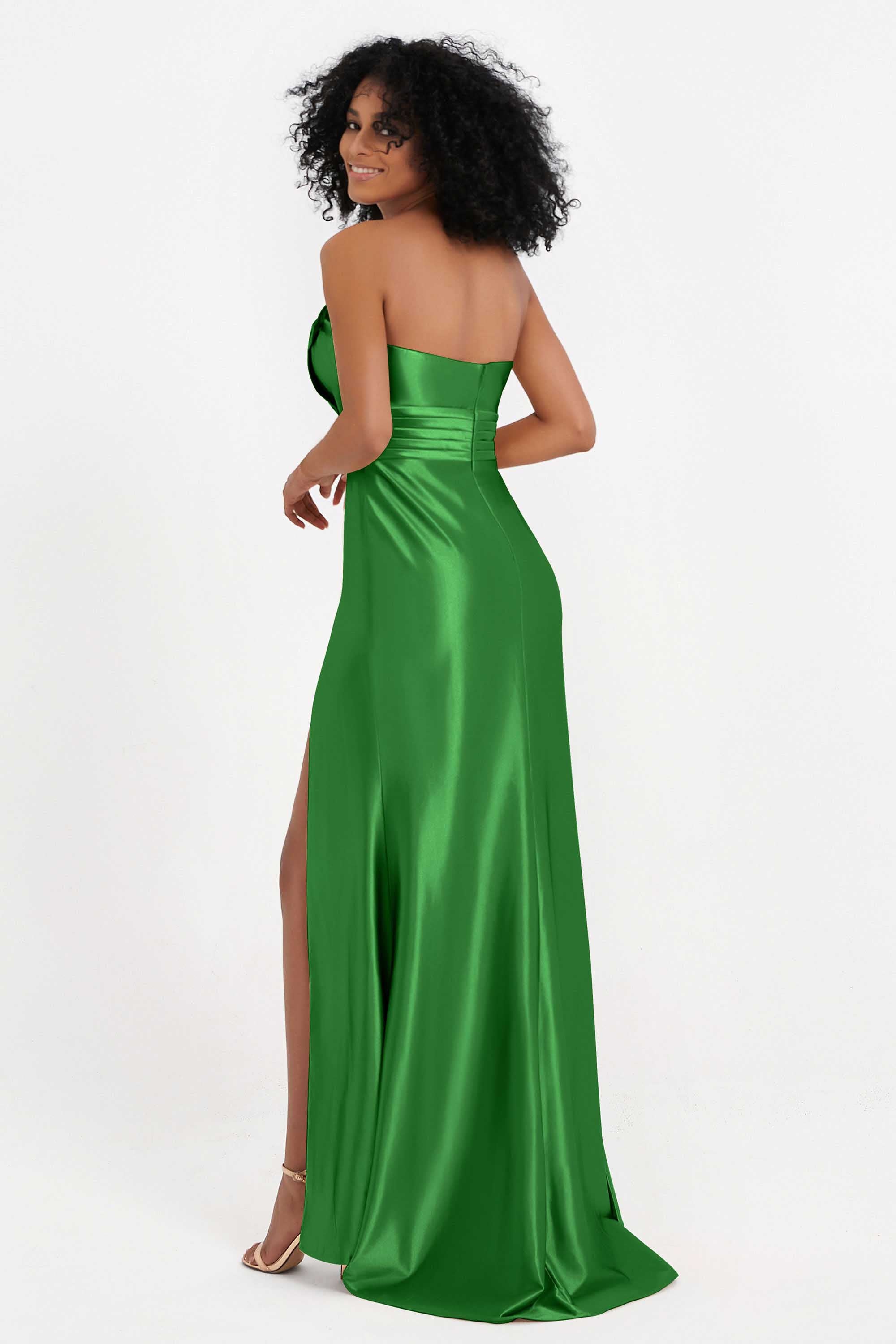 [Green]