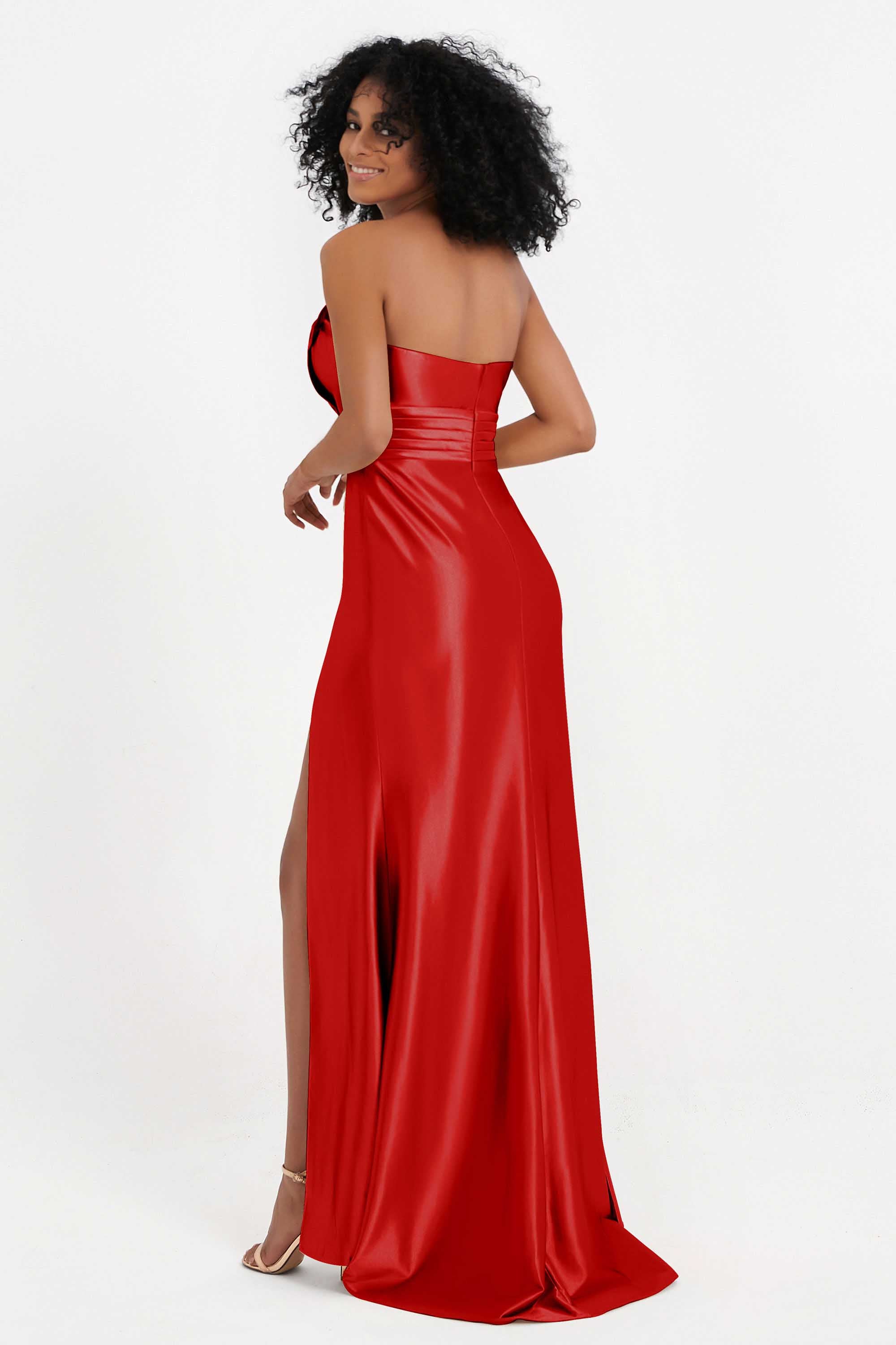 [Red]