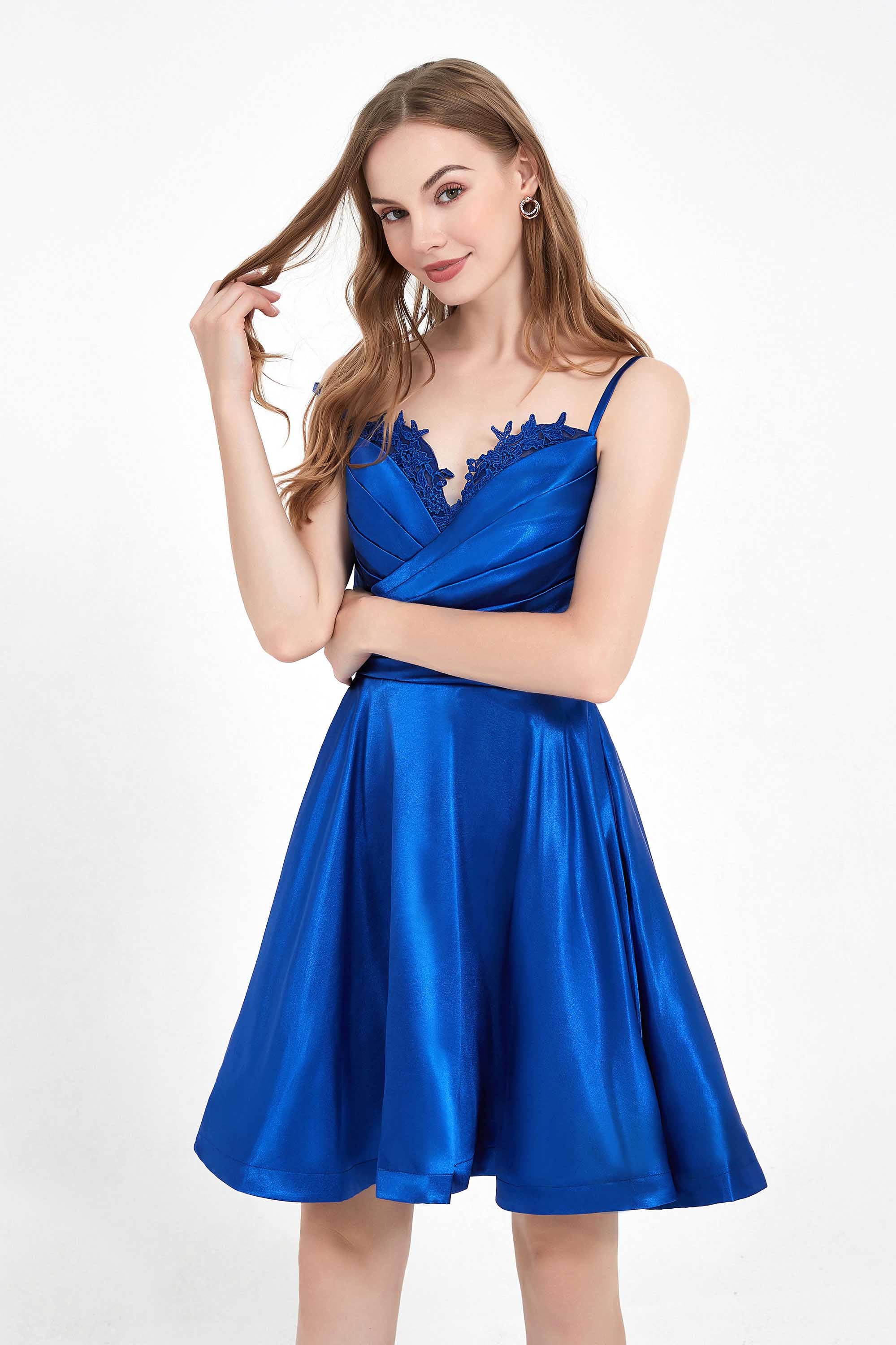 [Royal-Blue]