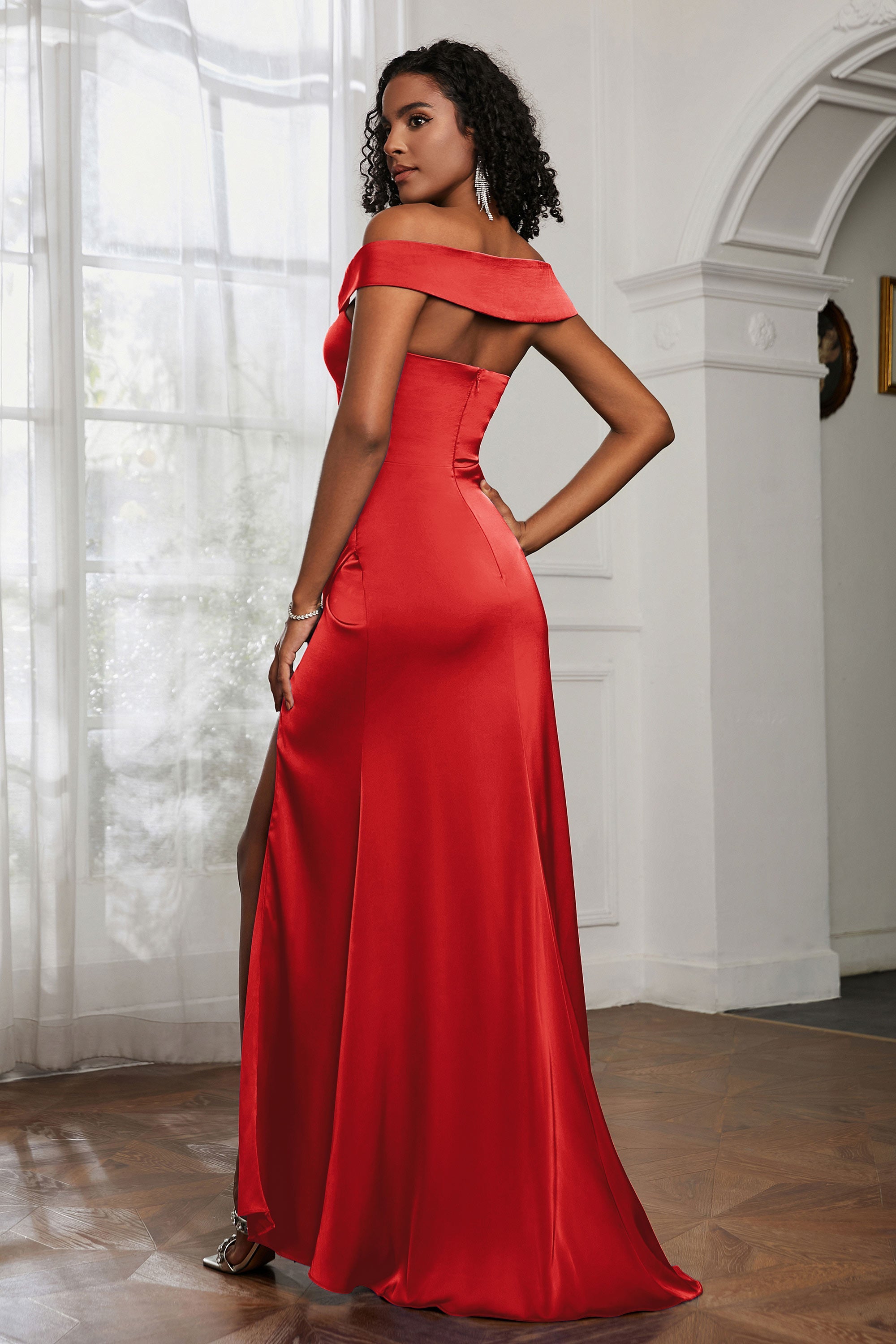 [Red]