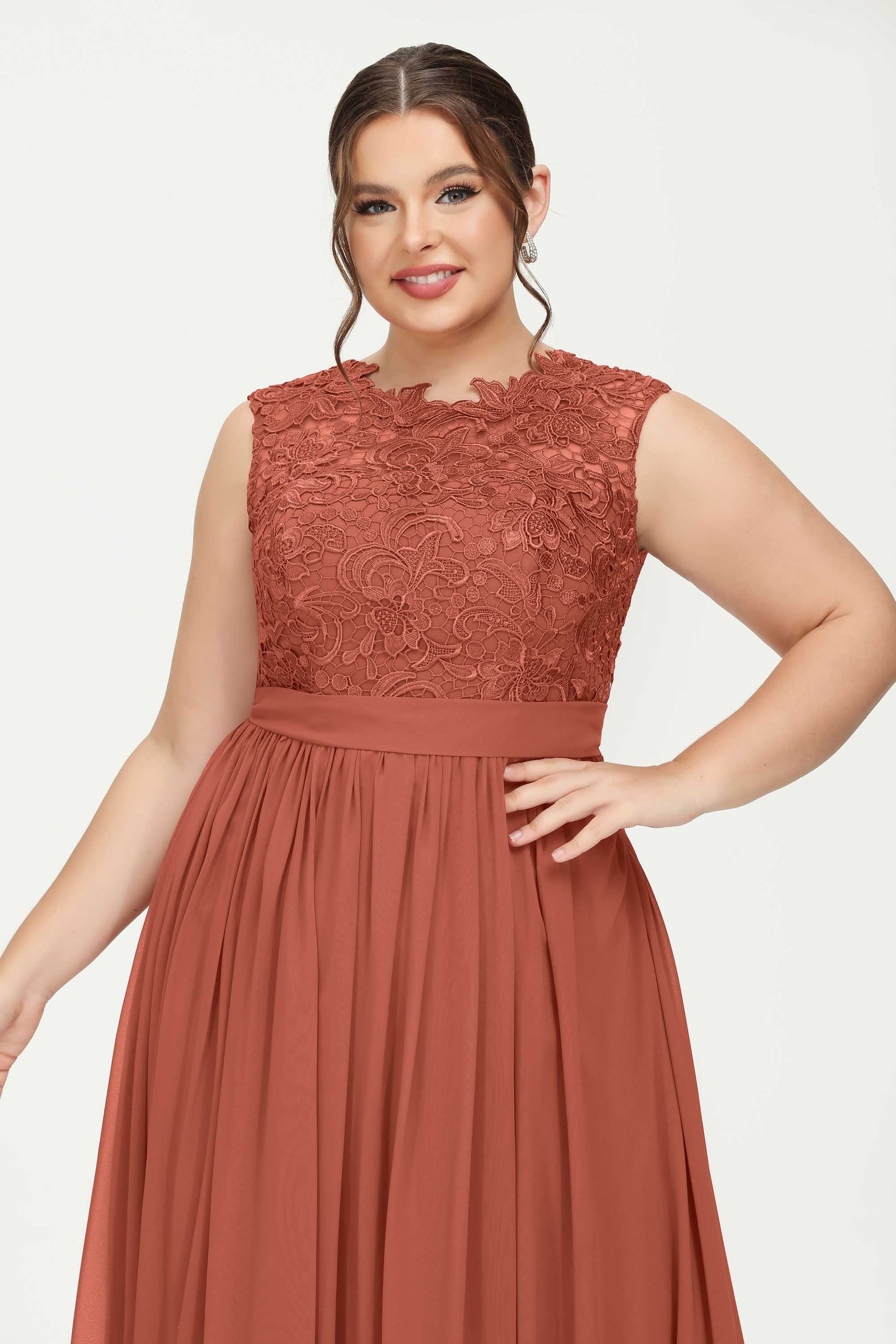 Jewel Lace Chiffon Maxi Bridesmaid Dress – DUNTERY